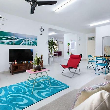 ג'והור בהרו Homestay@Aeon Desa Tebrau מראה חיצוני תמונה